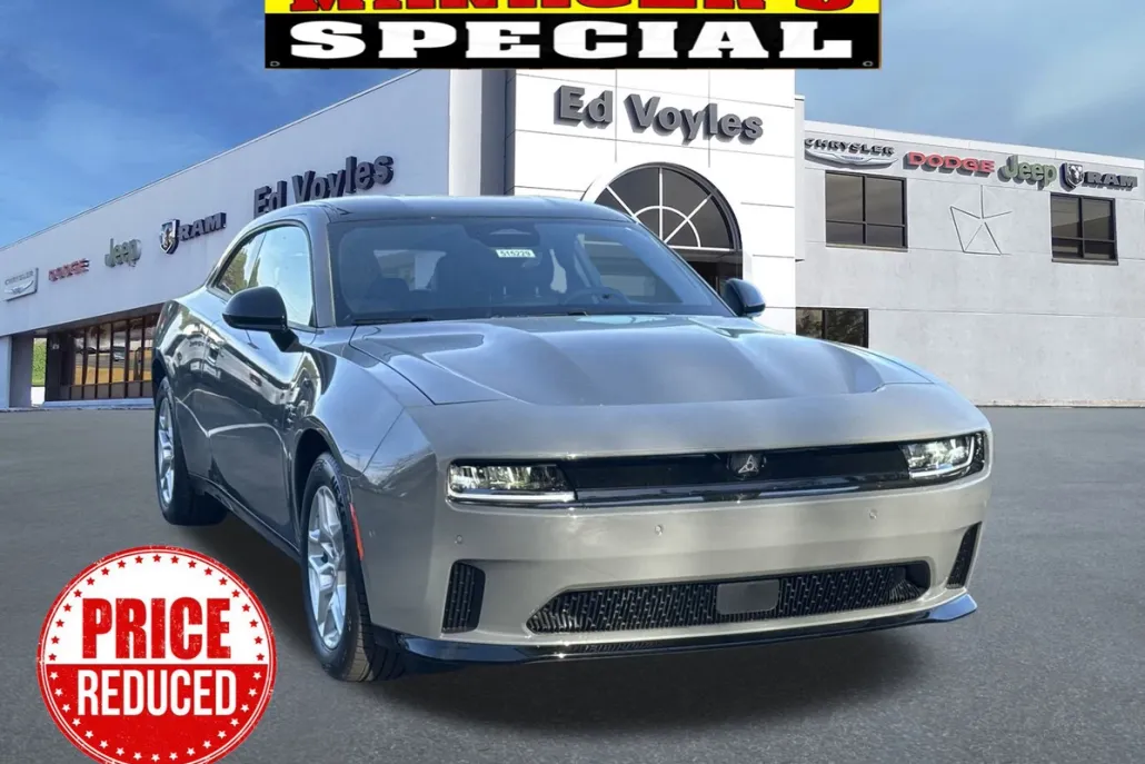 2025 Dodge Charger R/T photo 1