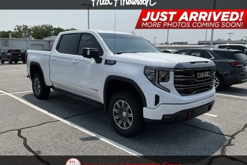 2024 Gmc Sierra 1500 AT4 photo 1