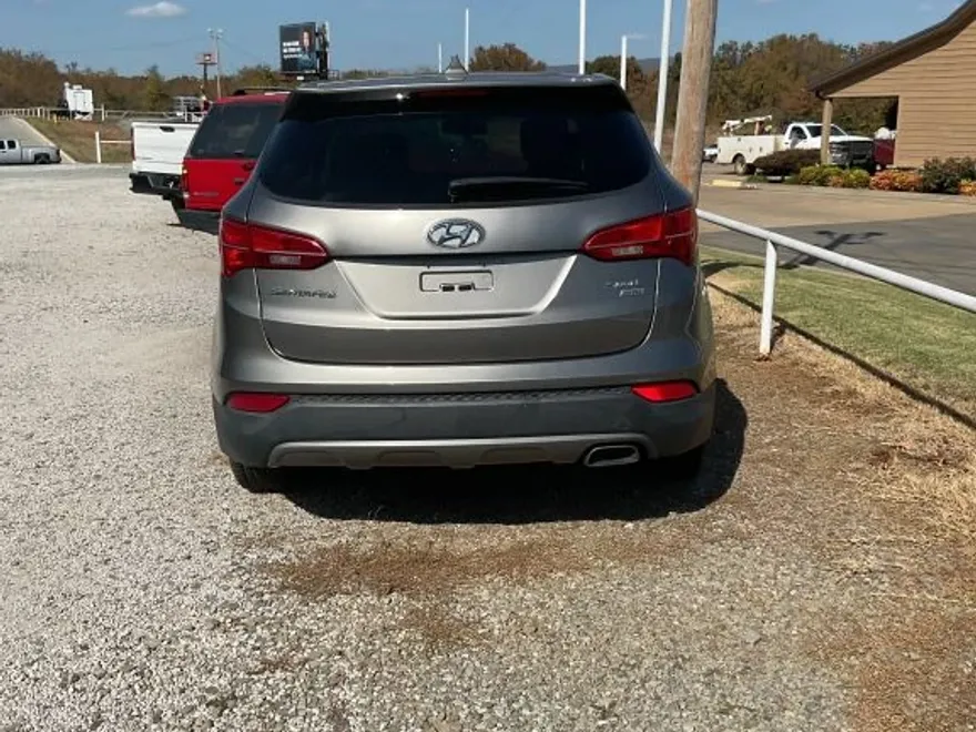 2016 Hyundai Santa Fe Sport Base photo 1