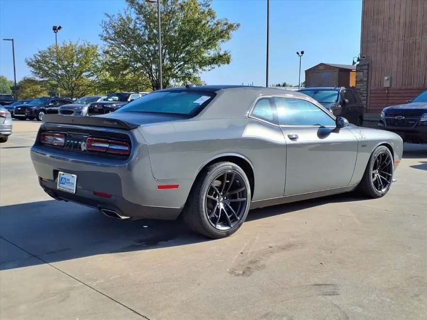 2017 Dodge Challenger T/A 392 photo 1