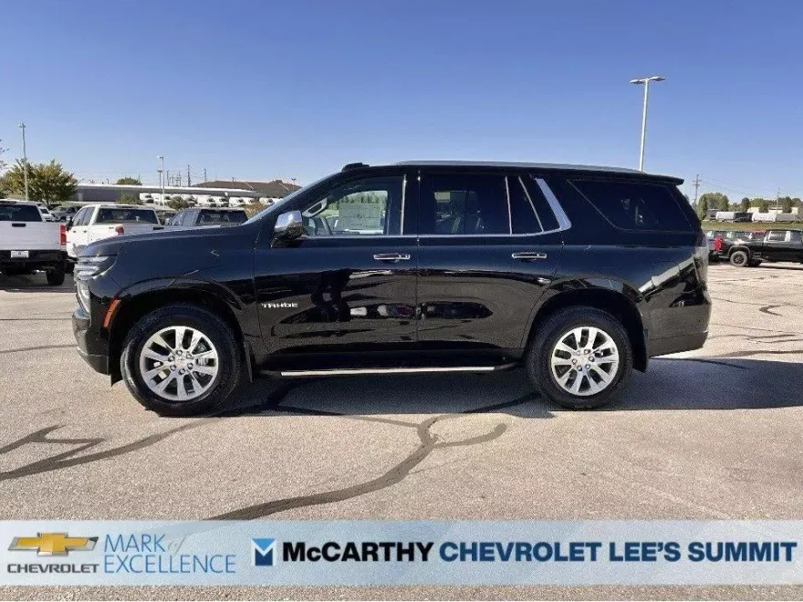 2026 Chevrolet Tahoe Premier photo 1