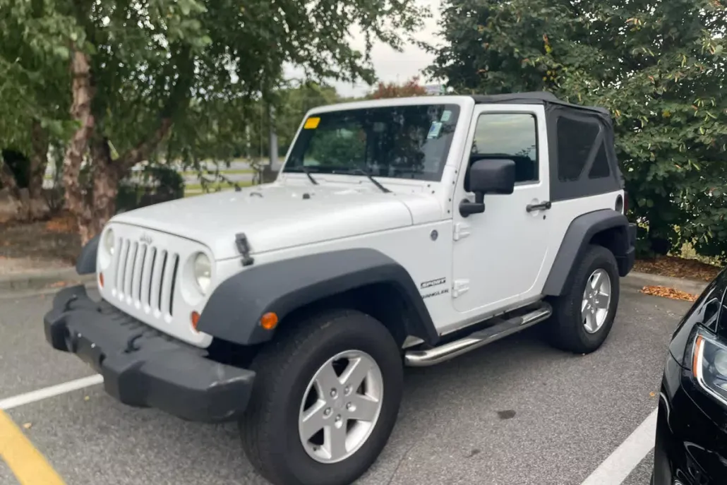 2013 Jeep Wrangler Sport photo 1