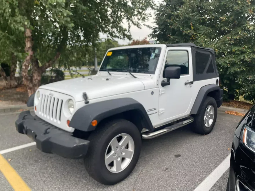2013 Jeep Wrangler Sport photo 1