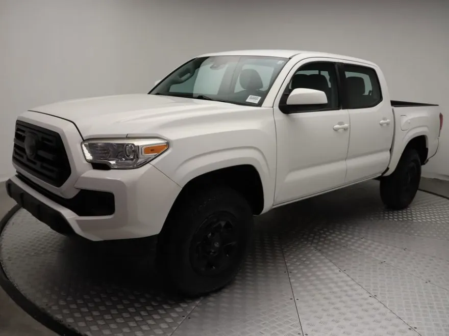 2018 Toyota Tacoma SR photo 1
