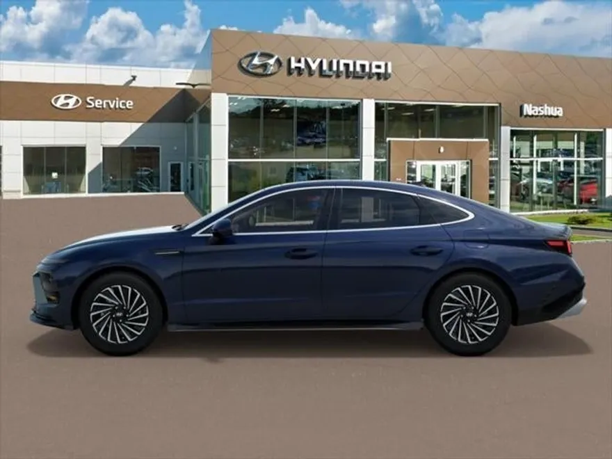 2025 Hyundai Sonata Hybrid Limited photo 1