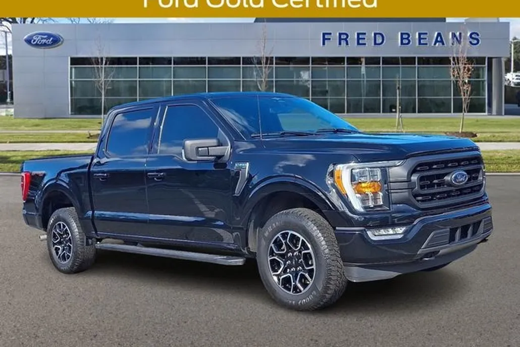 2023 Ford F-150 XLT photo 1