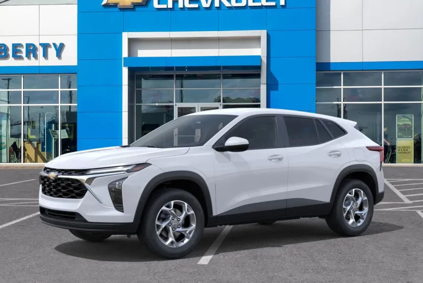 2026 Chevrolet Trax LS photo 1