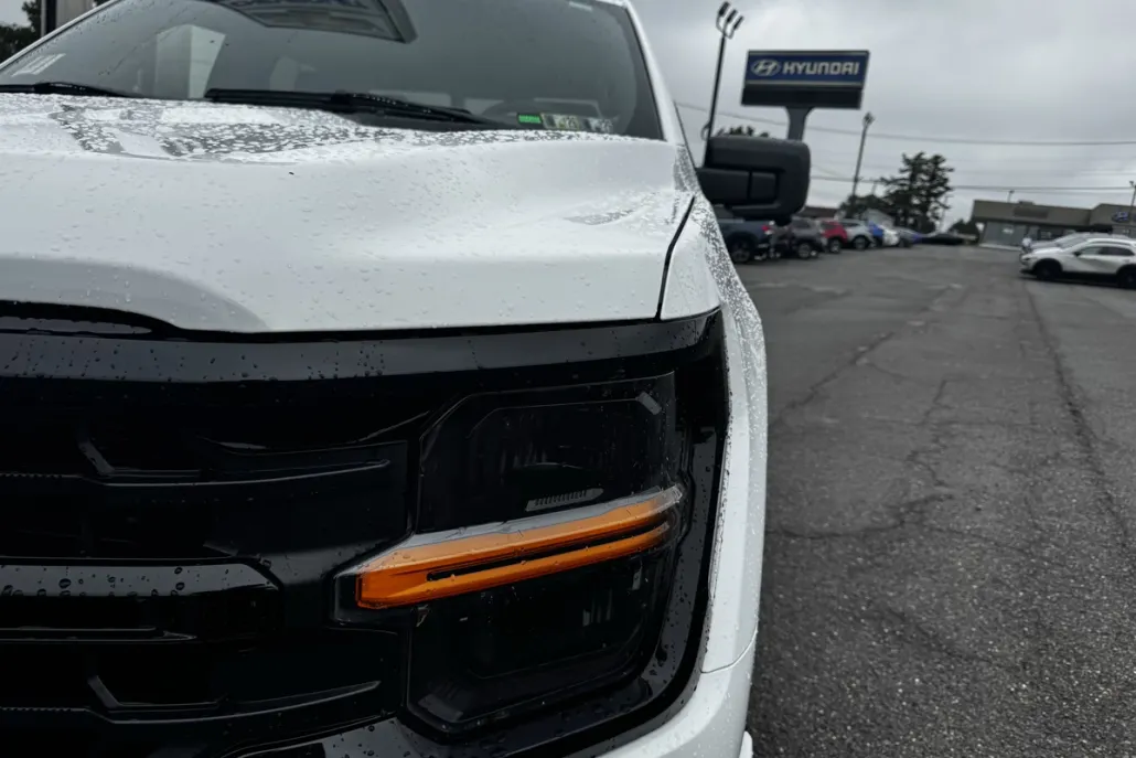 2024 Ford F-150 XLT photo 1