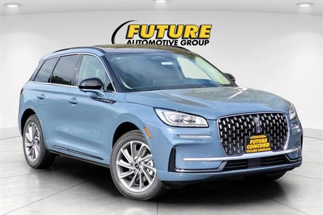 2025 Lincoln Corsair Grand Touring photo 1