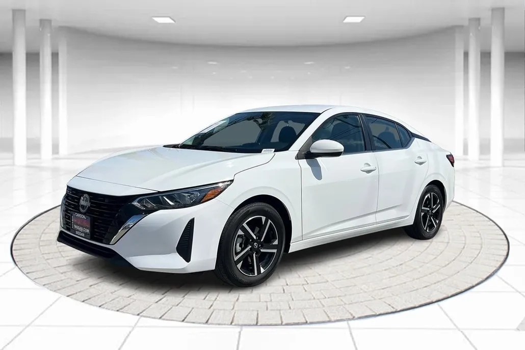 2024 Nissan Sentra SV photo 1
