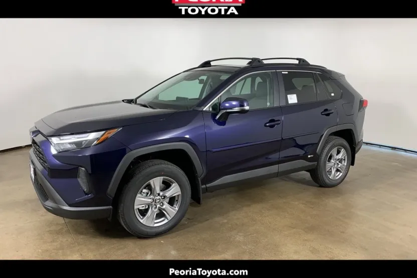 2025 Toyota RAV4 Hybrid XLE photo 1