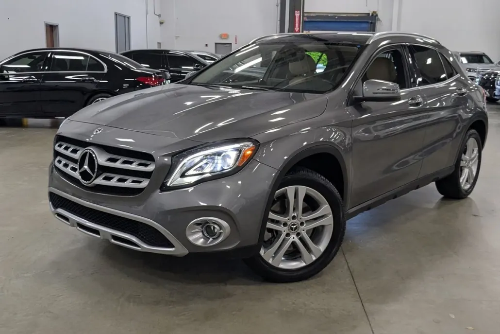 2019 Mercedes Benz GLA 250 photo 1