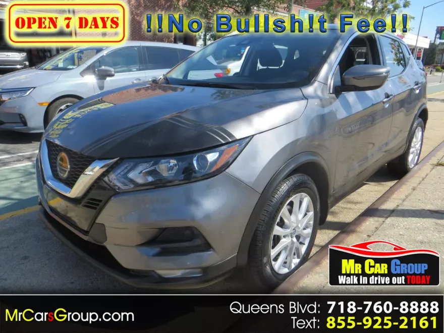 2021 Nissan Rogue Sport SV photo 1