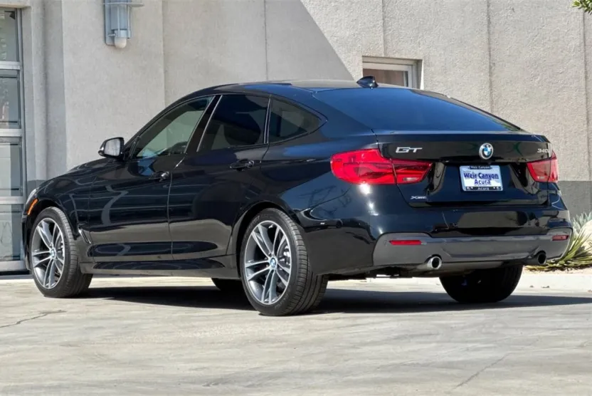 2017 Bmw 340i xDrive GT photo 1