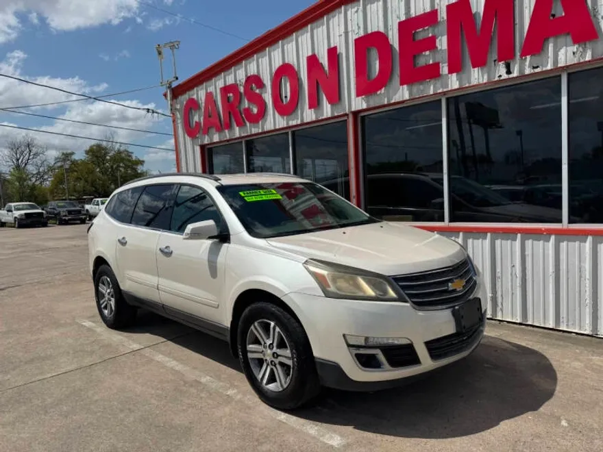 2015 Chevrolet Traverse 1LT photo 1