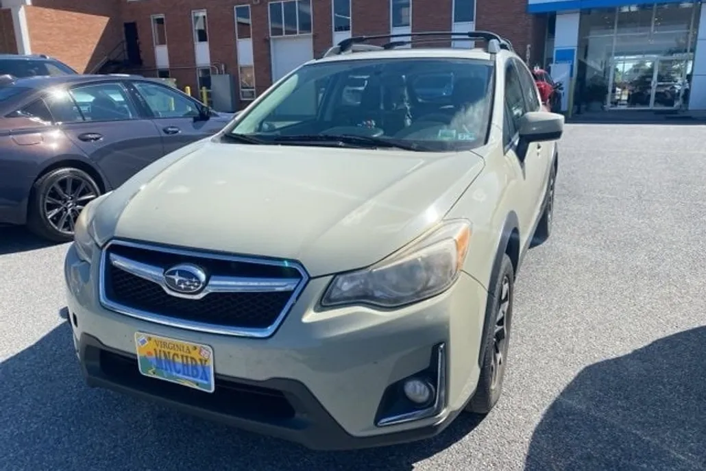 2016 Subaru Crosstrek Premium photo 1