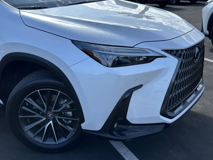 2022 Lexus NX 350 Premium photo 1