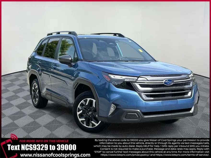 2025 Subaru Forester Premium Base photo 1