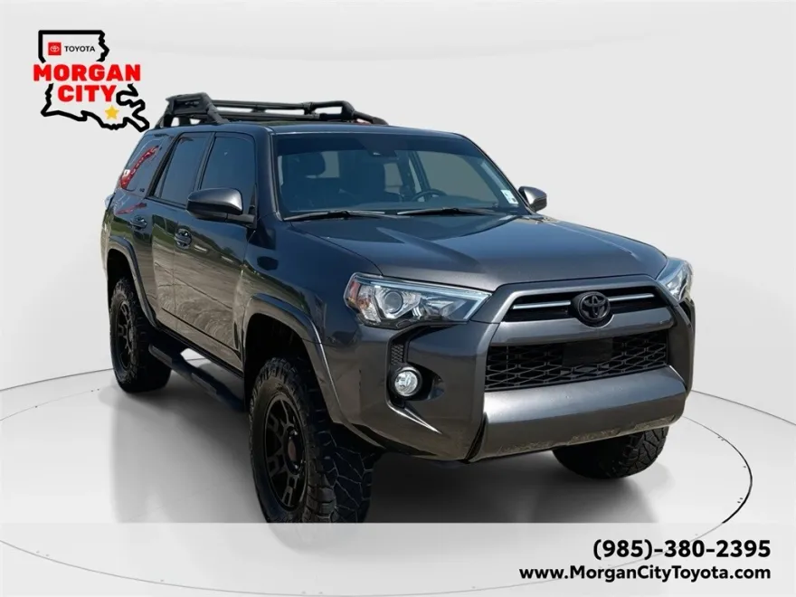 2020 Toyota 4Runner SR5 photo 1