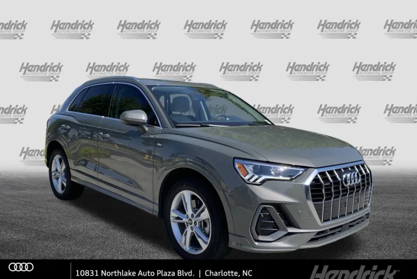 2024 Audi Q3 S line Premium Plus photo 1