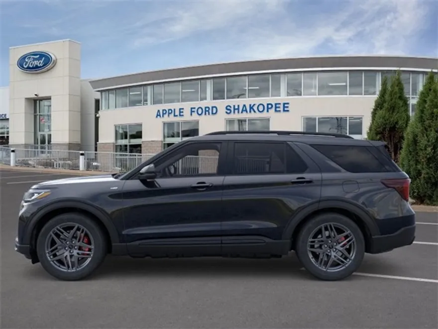 2025 Ford Explorer ST-Line photo 1