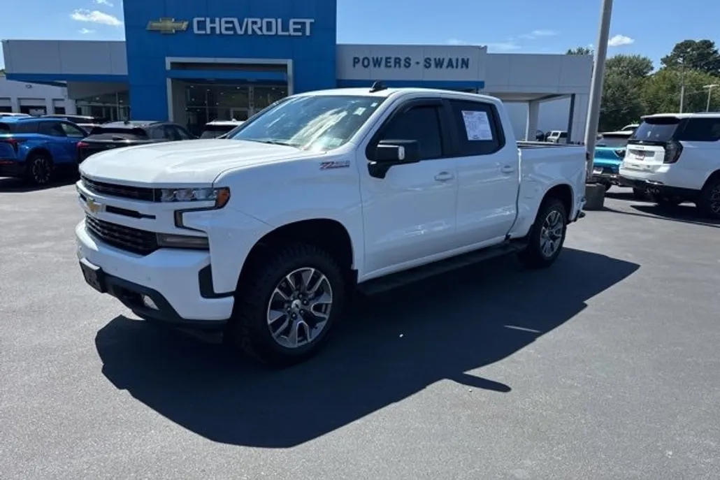 2020 Chevrolet Silverado RST photo 1