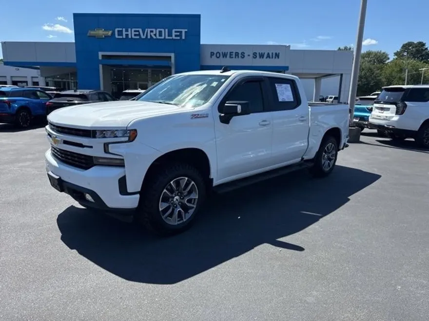 2020 Chevrolet Silverado RST photo 1
