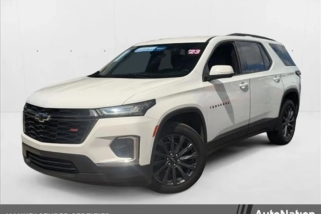 2023 Chevrolet Traverse RS photo 1