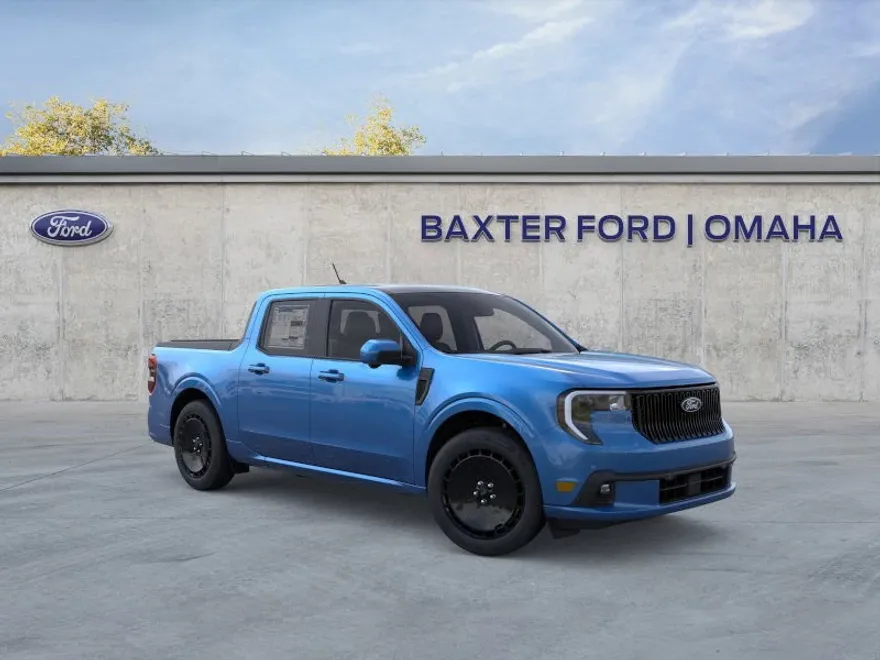2025 Ford Maverick photo 1