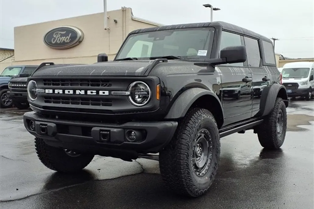 2025 Ford Bronco Big Bend photo 1