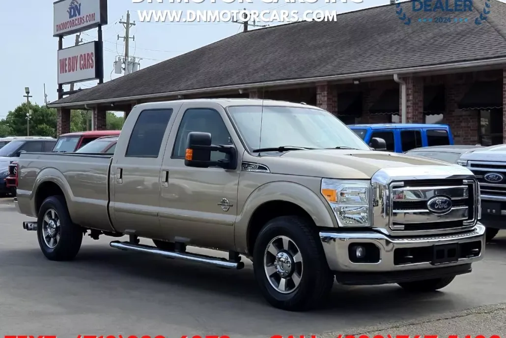 2012 Ford F-250 Lariat photo 1