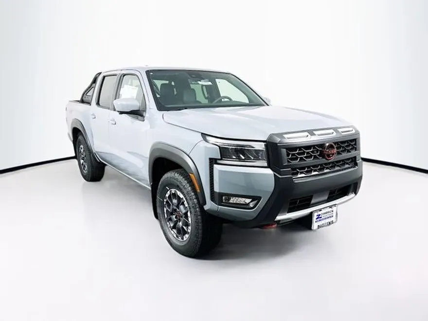 2025 Nissan Frontier PRO-4X photo 1