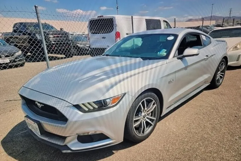 2015 Ford Mustang GT Premium photo 1