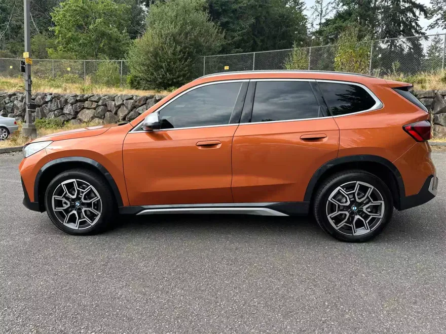 2023 Bmw X1 XDrive28i photo 1