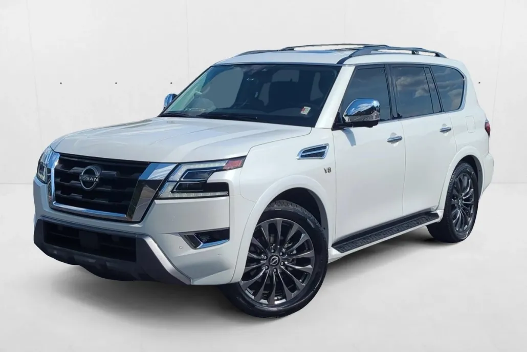 2022 Nissan Armada Platinum photo 1