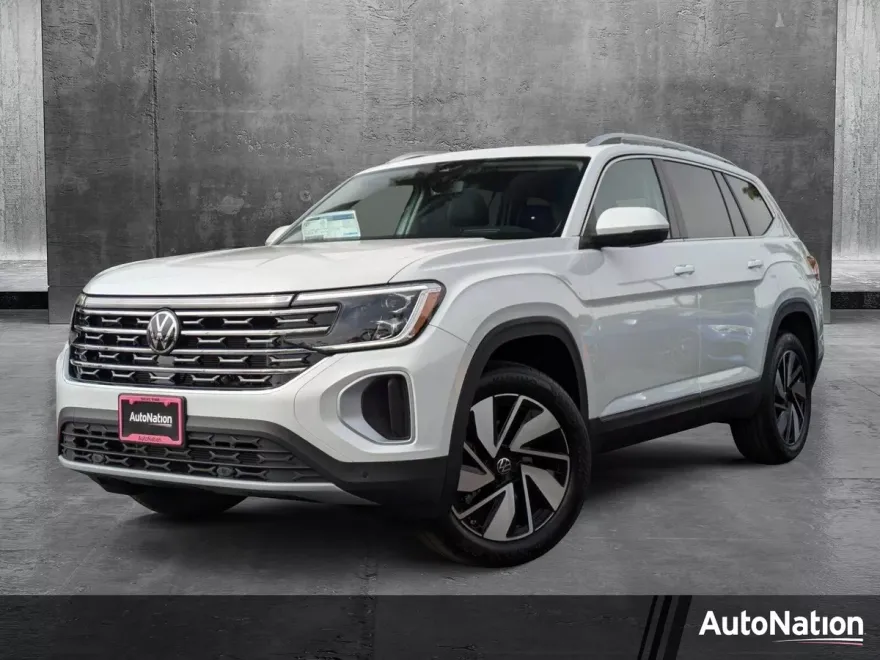 2025 Volkswagen Atlas SEL photo 1