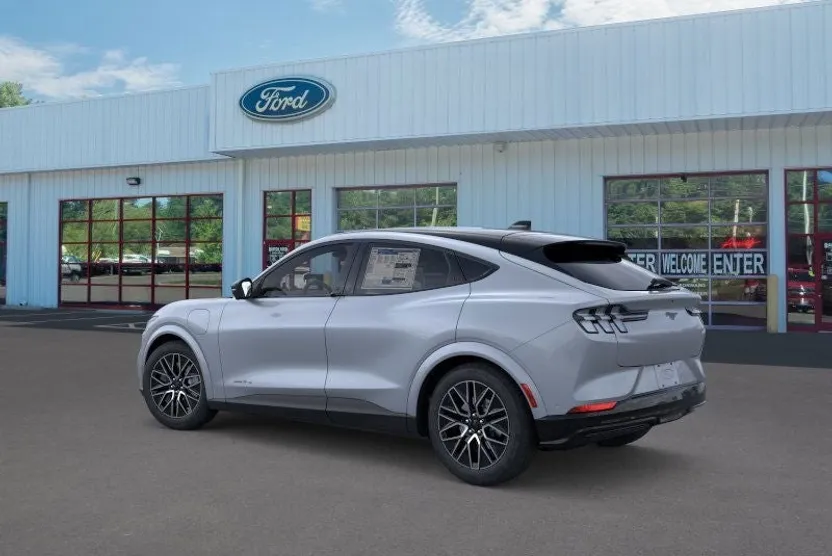 2025 Ford Mustang Mach-E Premium photo 1