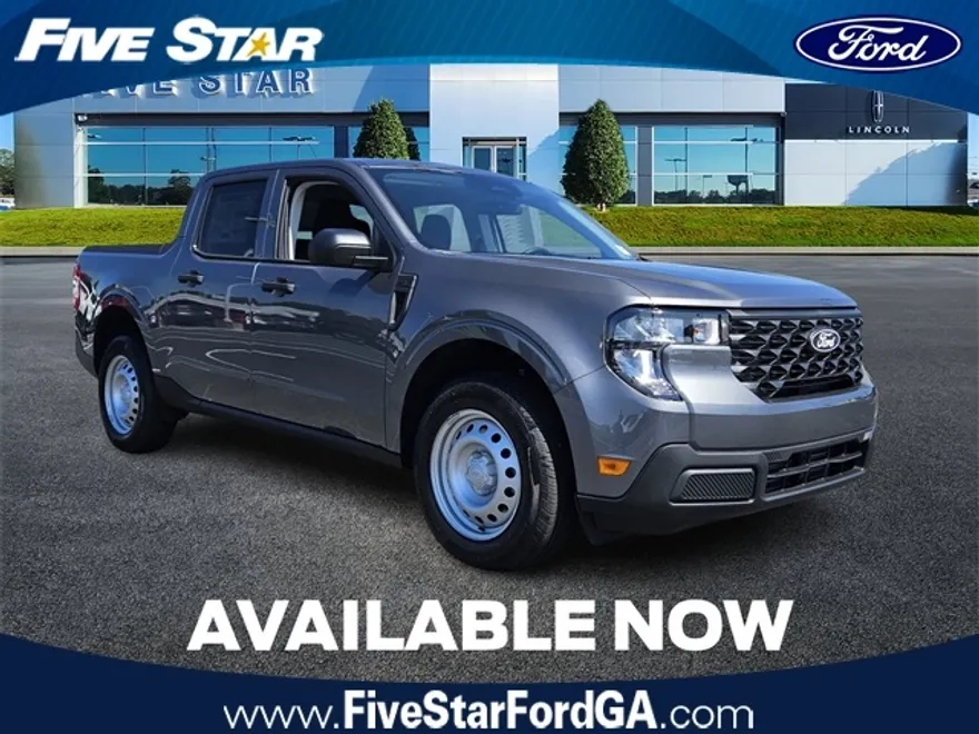 2025 Ford Maverick XL photo 1