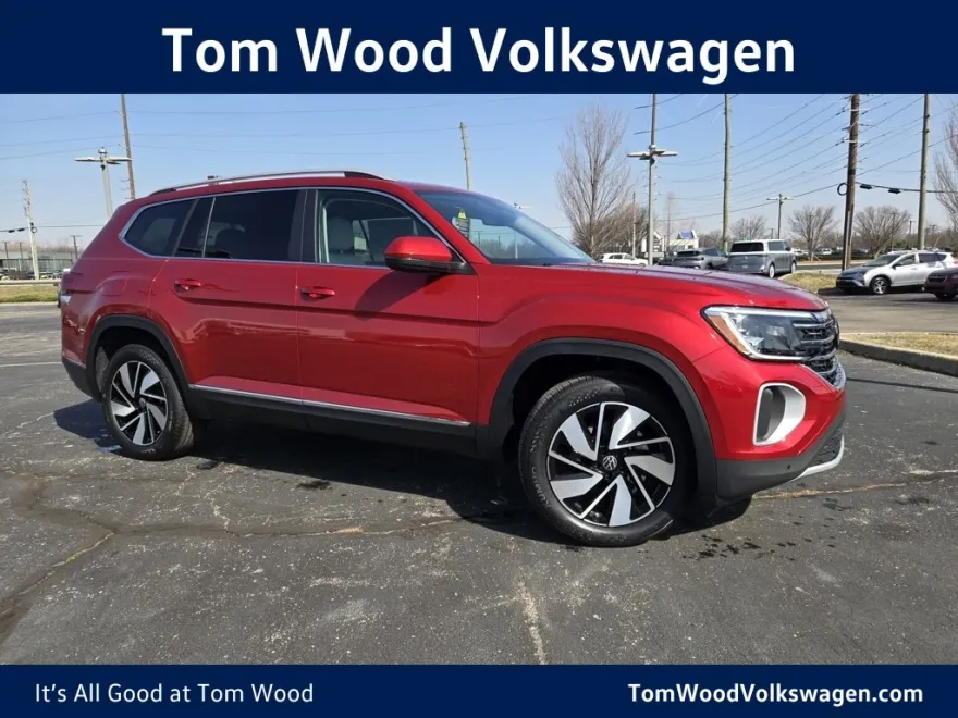 2025 Volkswagen Atlas SEL photo 1