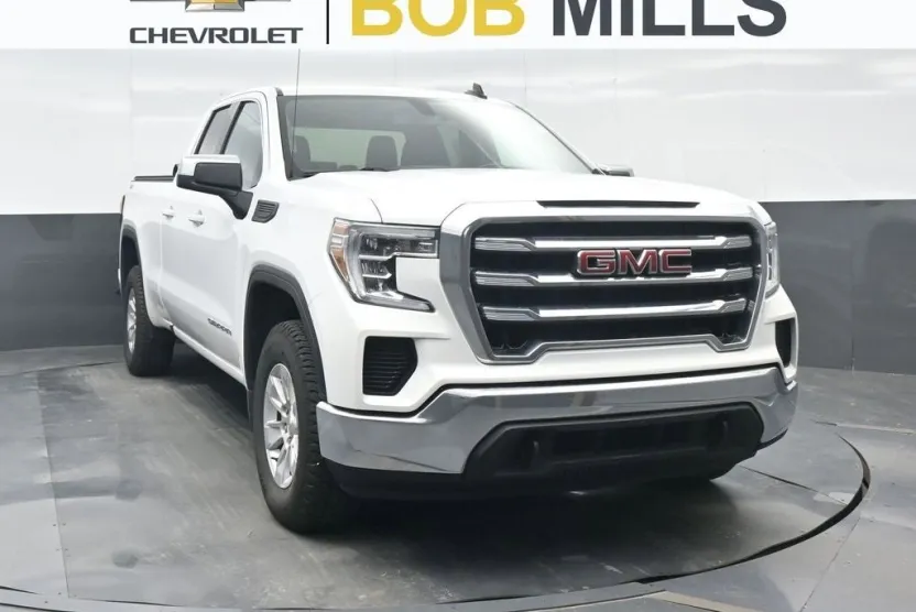 2019 Gmc Sierra 1500 SLE photo 1