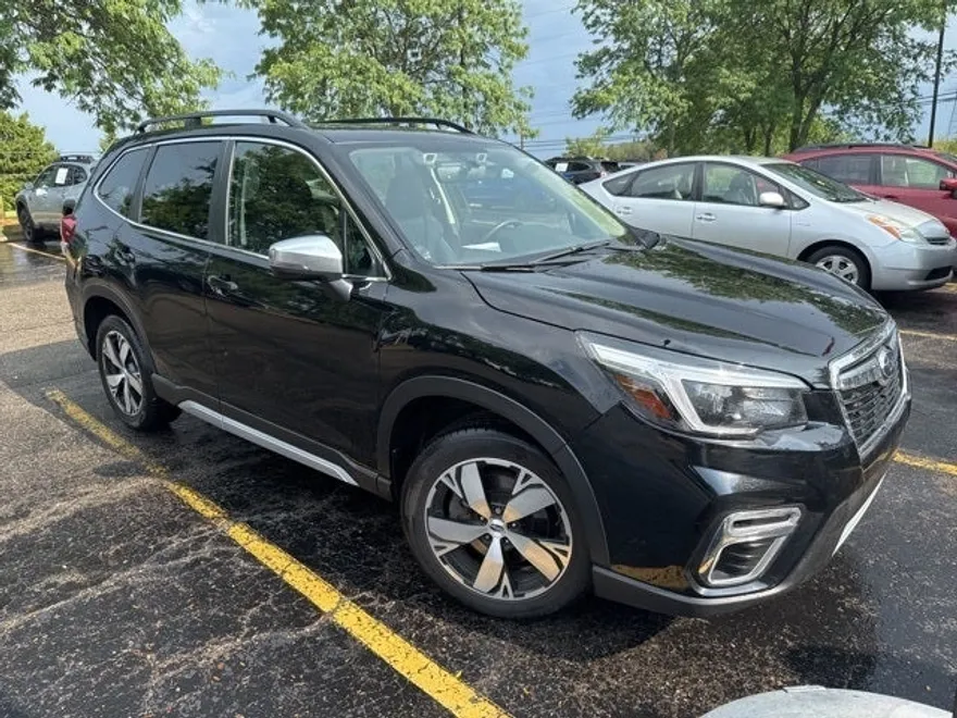 2021 Subaru Forester Touring photo 1