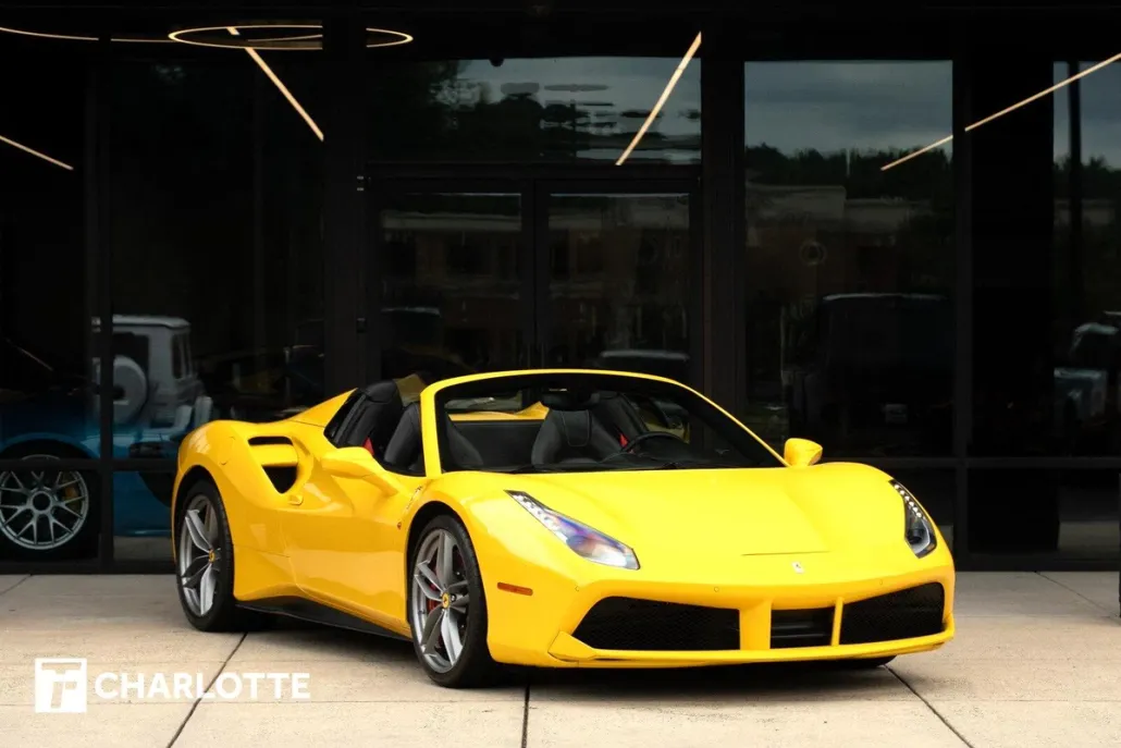 2017 Ferrari 488 Spider photo 1