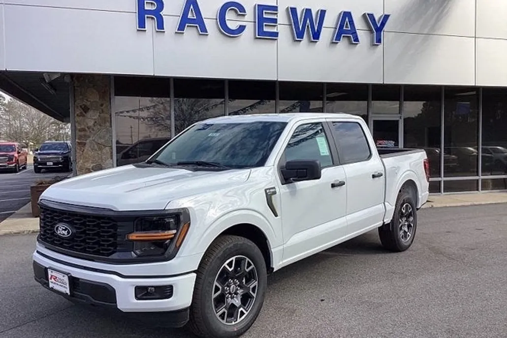 2025 Ford F-150 STX photo 1