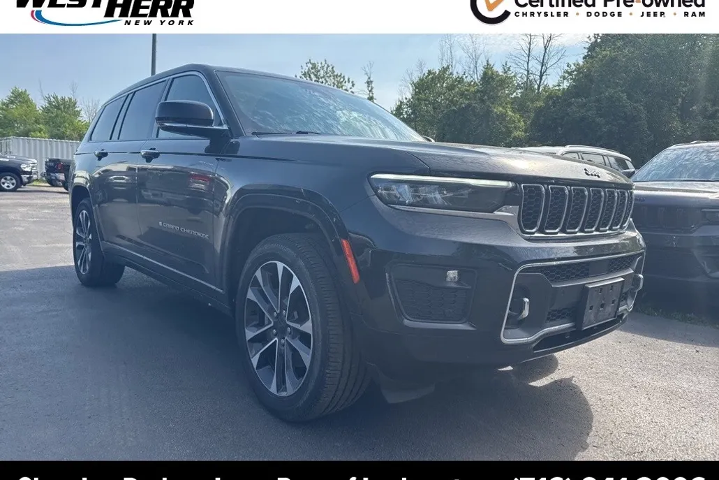 2023 Jeep Grand Cherokee Overland photo 1