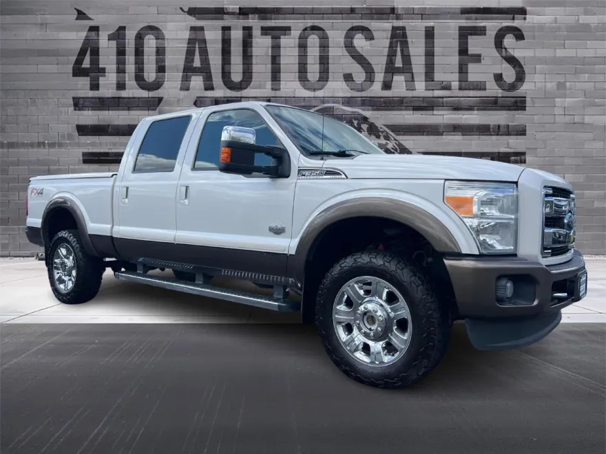 2016 Ford F-350 King Ranch photo 1