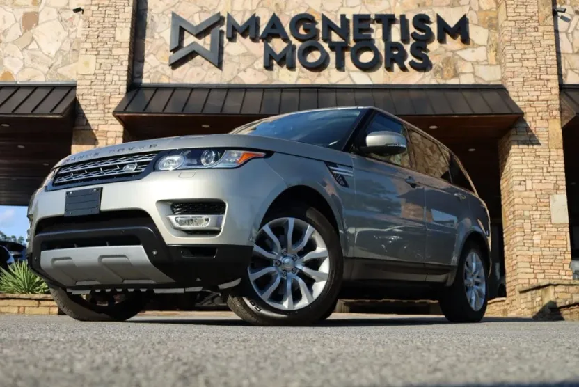 2014 Land Rover Range Rover Sport HSE photo 1