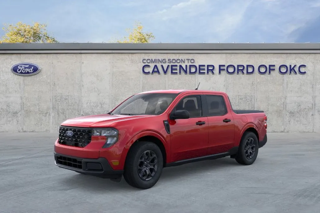 2025 Ford Maverick XLT photo 1