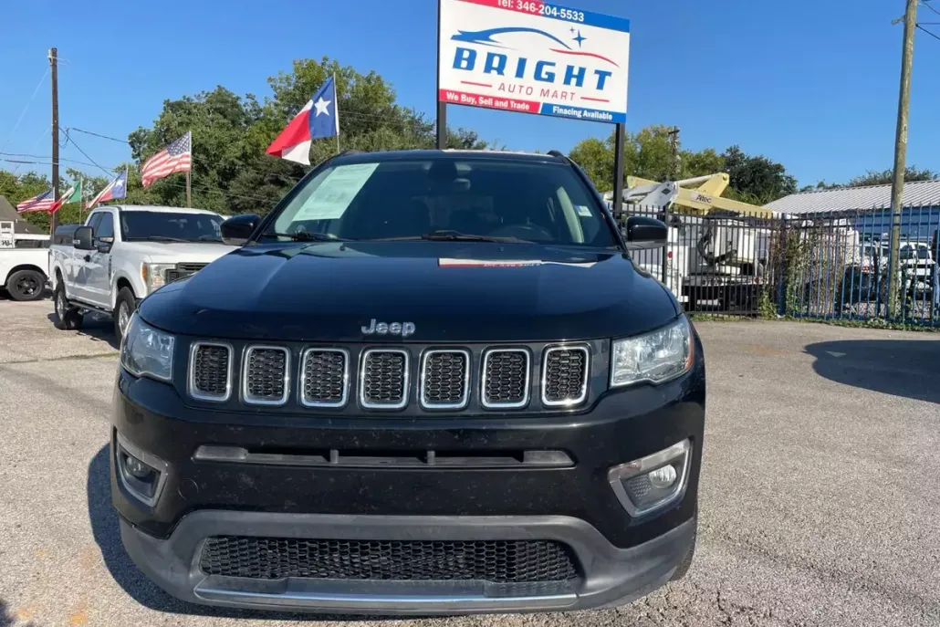 2018 Jeep Compass Limited Sport photo 1