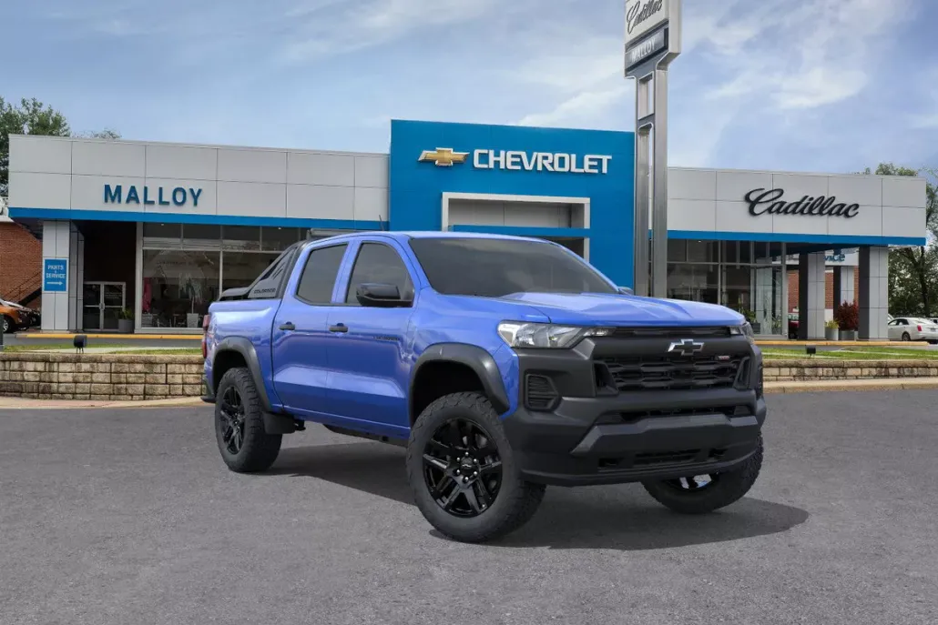 2025 Chevrolet Colorado Trail Boss photo 1