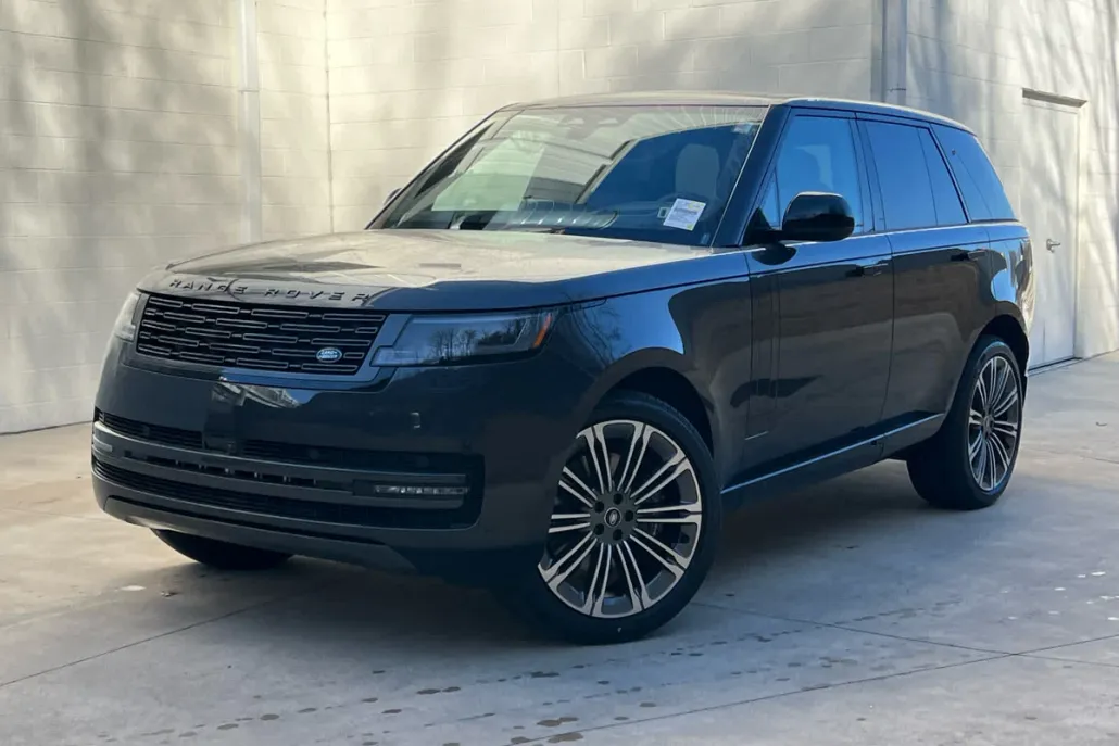 2025 Land Rover Range Rover SE photo 1